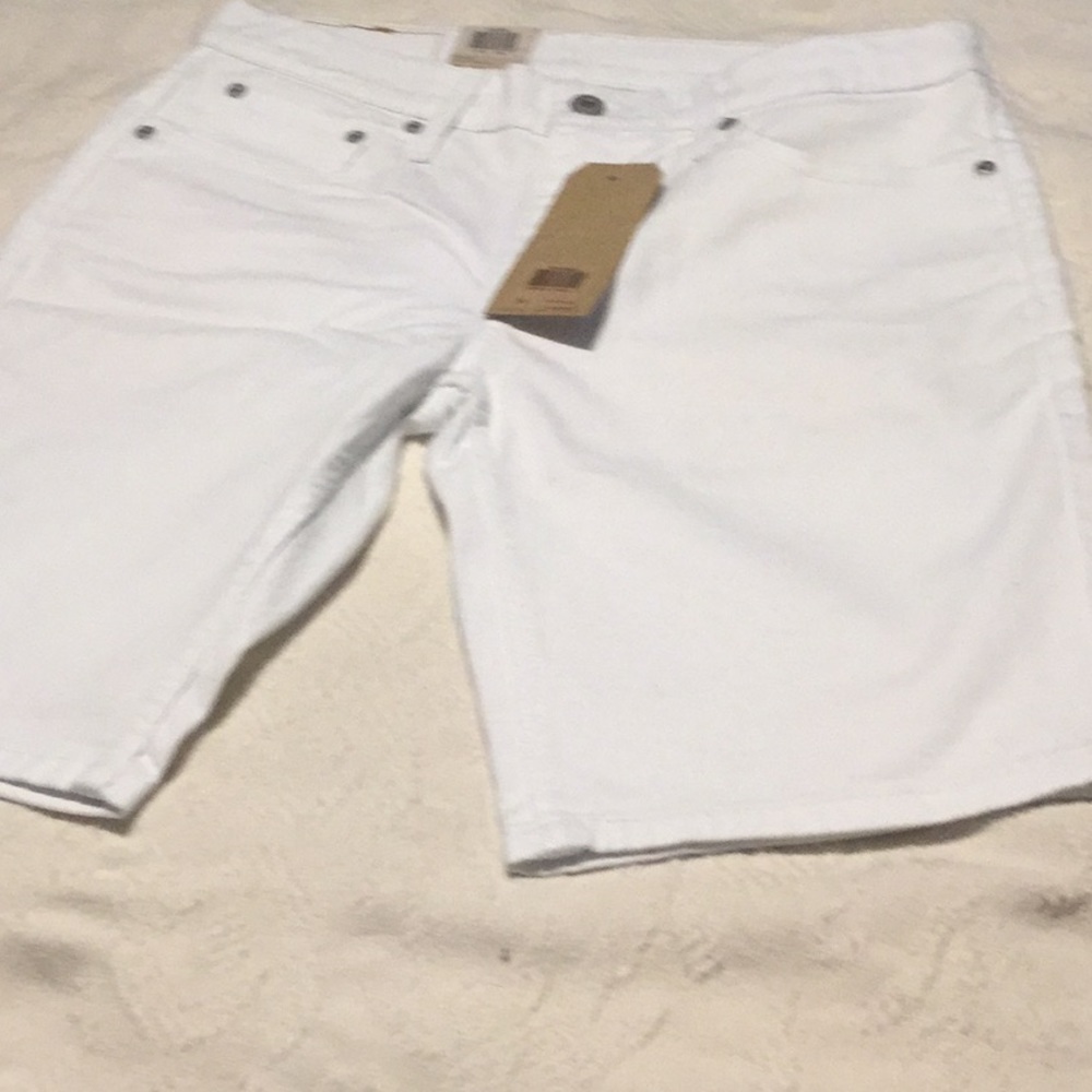 Levi’s 511 Slim Shorts